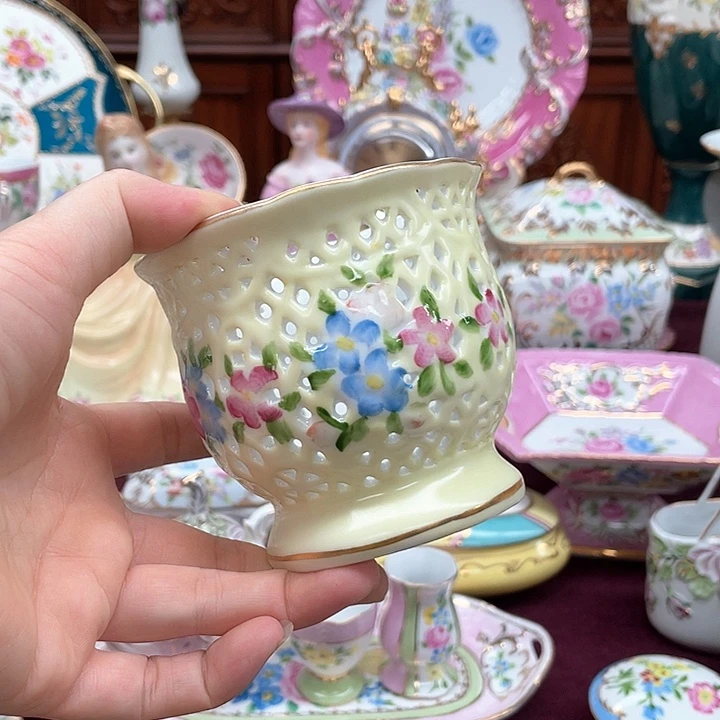 杯碟陶瓷摆件陶瓷