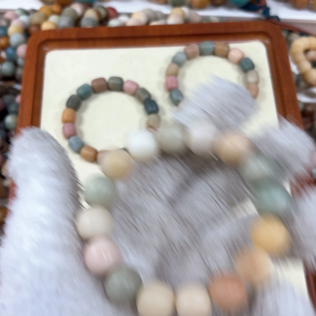 白玉菩提吊坠瑕疵12阿巴阿巴阿巴