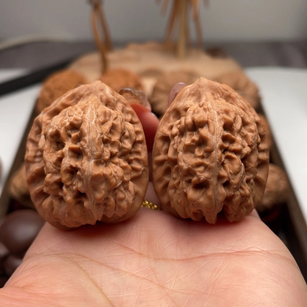 桃核把件赤龙鸡心全品38
