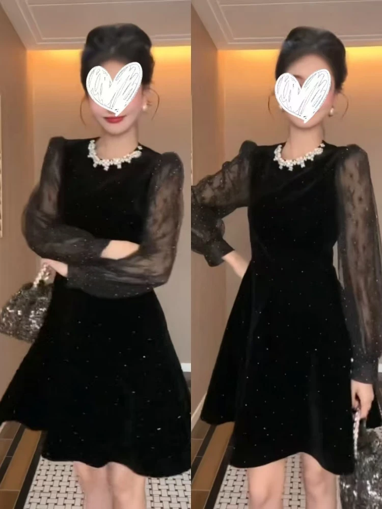 2025秋季赫本风小黑裙镂空显瘦长袖气质轻奢连衣裙