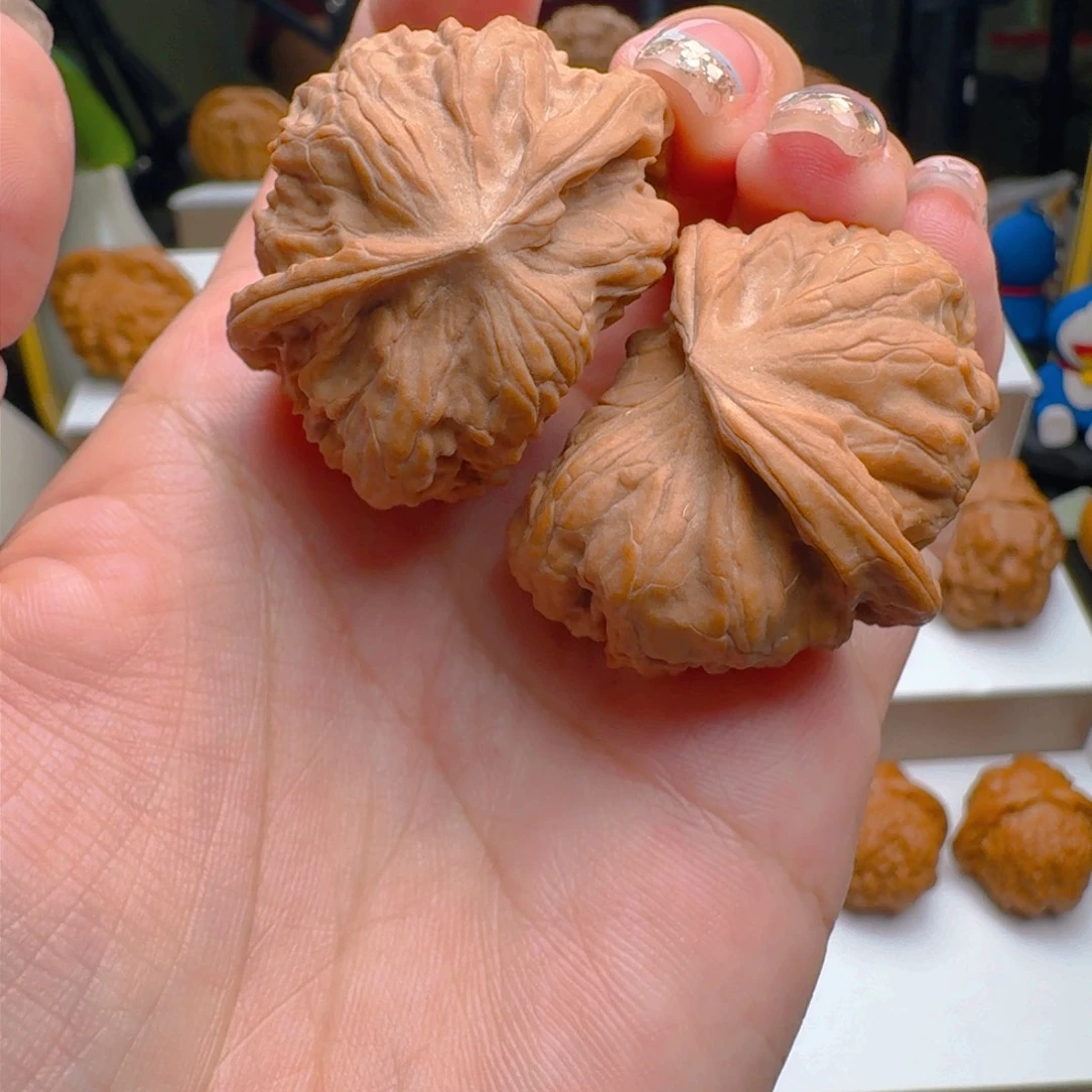 把件核桃野狼异型半壁江山