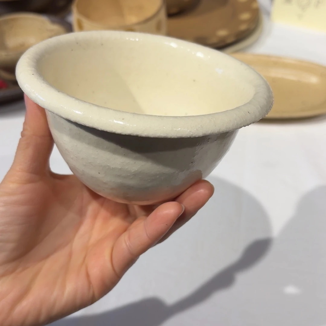 陶白戈壁反口小碗