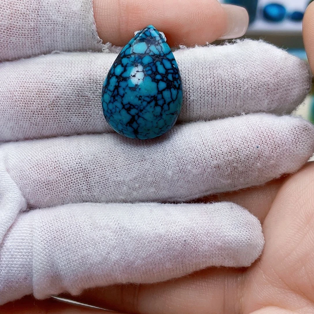 绿松石未镶嵌饰品