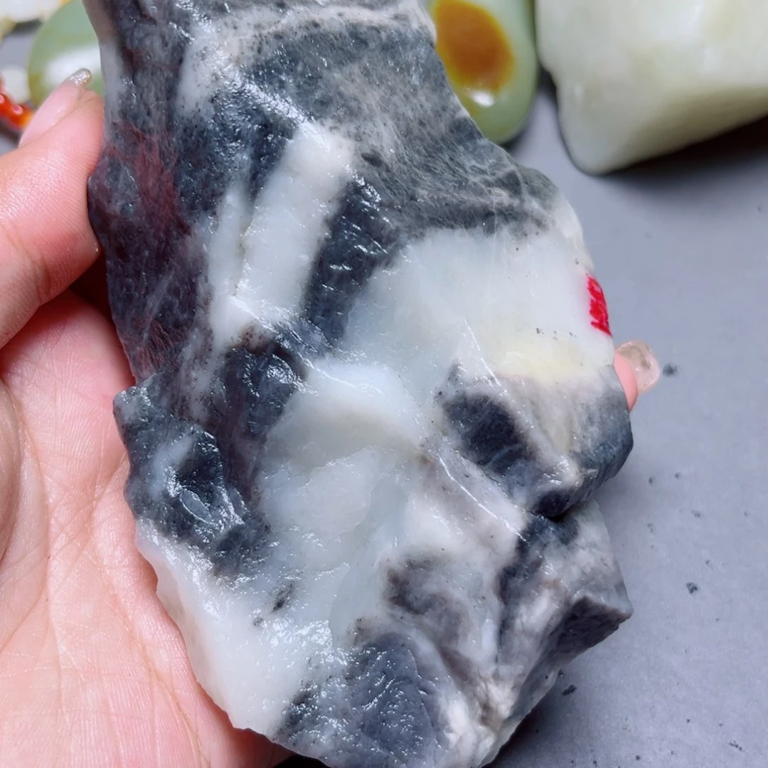 和田玉未镶嵌珠宝奇石