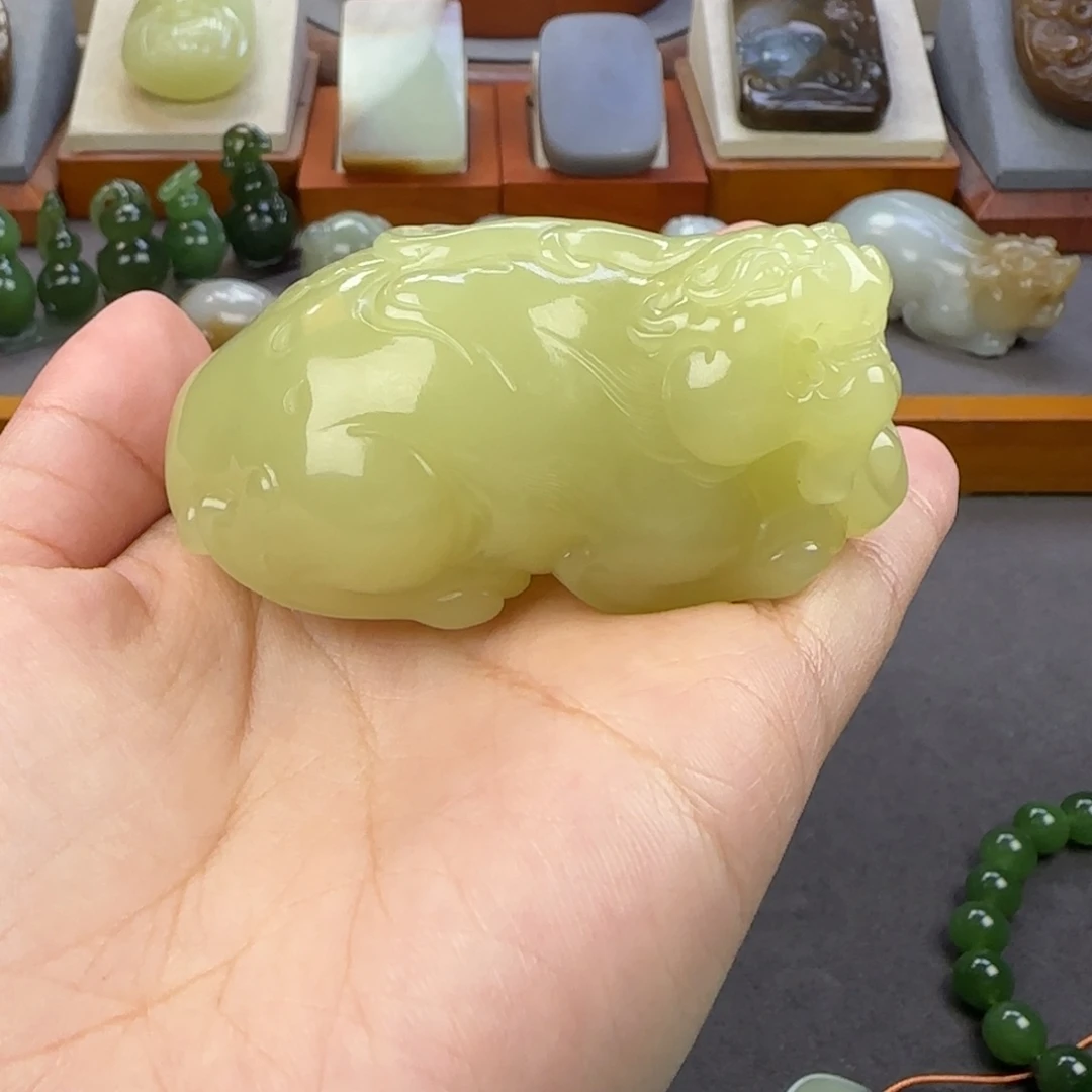 定制和田玉未镶嵌和田玉