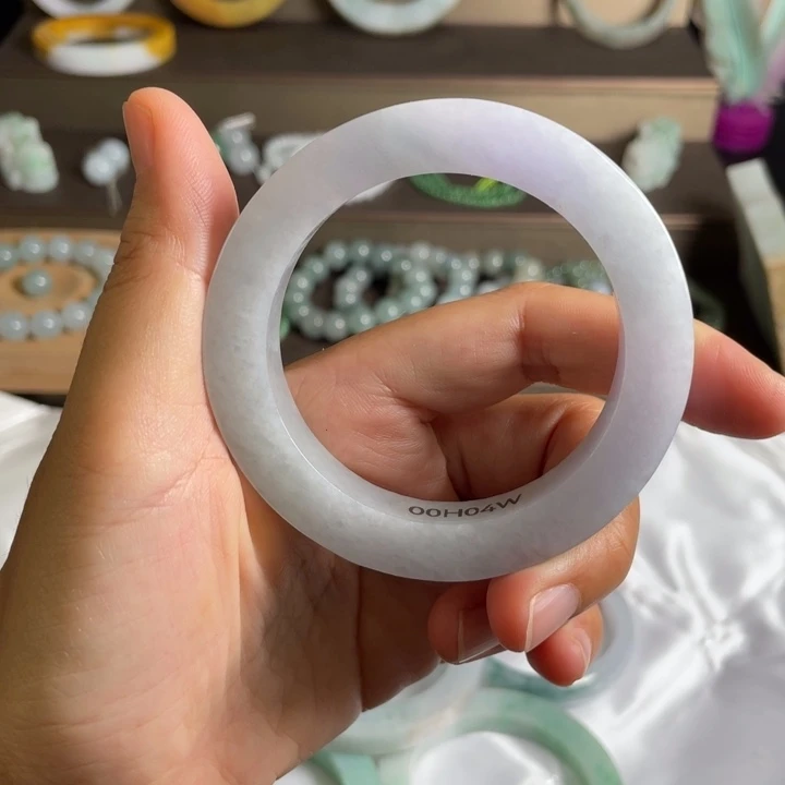 定制翡翠手镯未镶嵌手镯