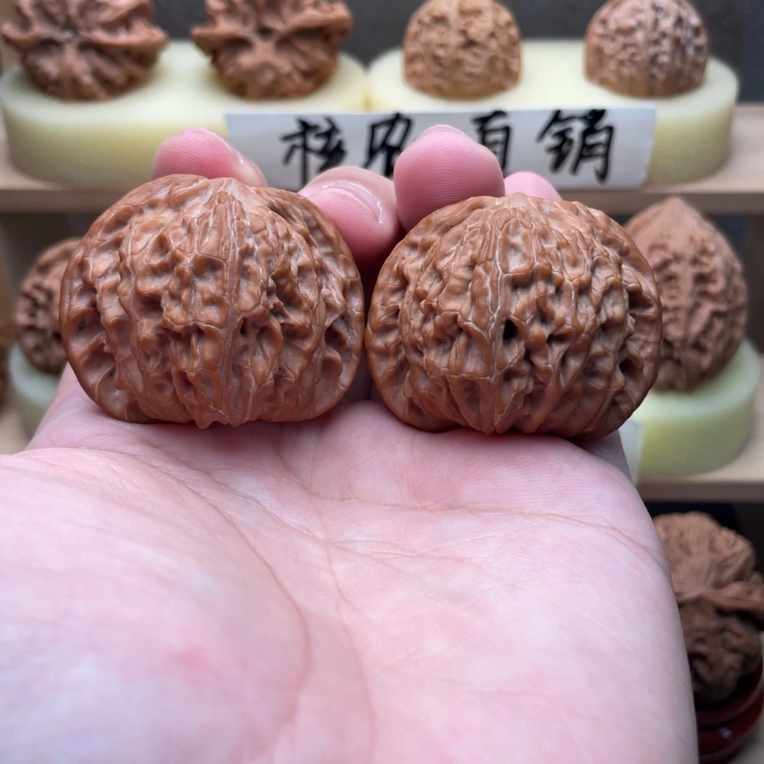 吊坠文玩核桃红皮山地正磨43➕交友价