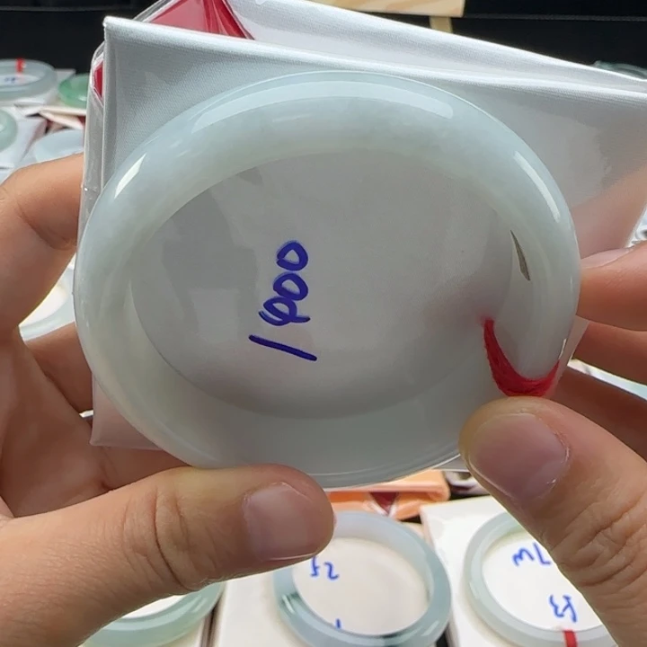 未镶嵌手镯翡翠翡翠手镯