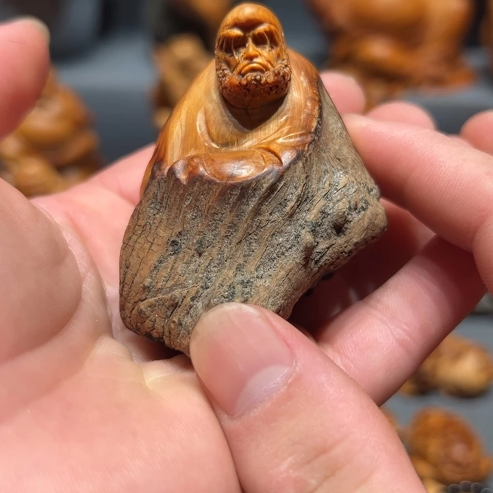 柏木（崖柏）点点关注，感谢