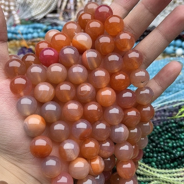 玛瑙/玉髓未镶嵌珠宝半成品一条14mm左右冰飘南红