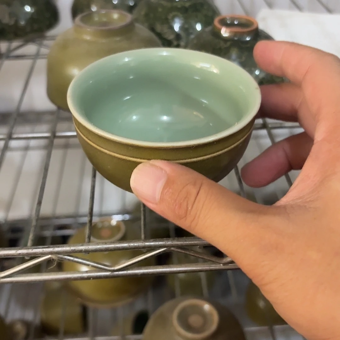 龙泉青瓷茶具微瑕