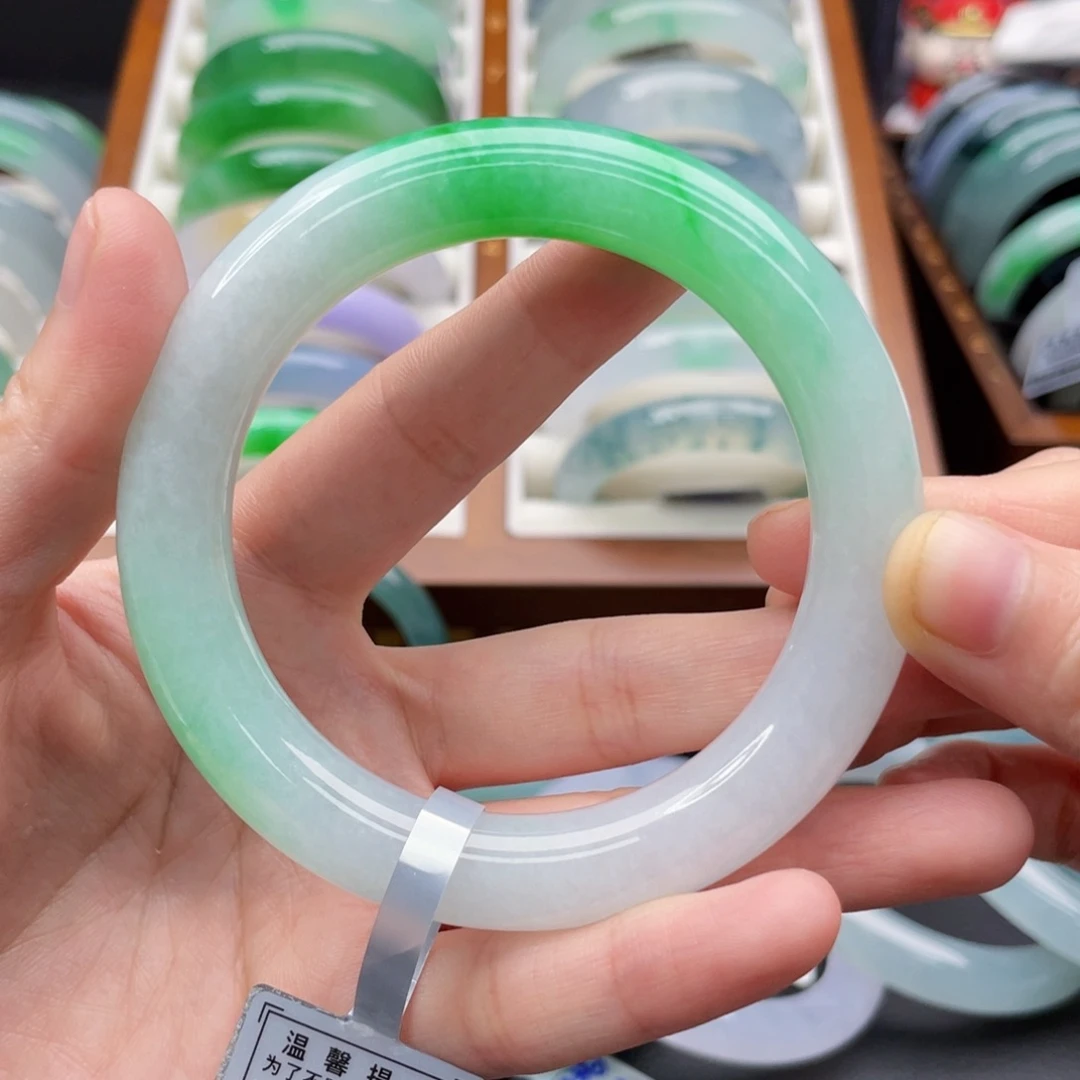 未镶嵌手镯翡翠55.5白底青～强推