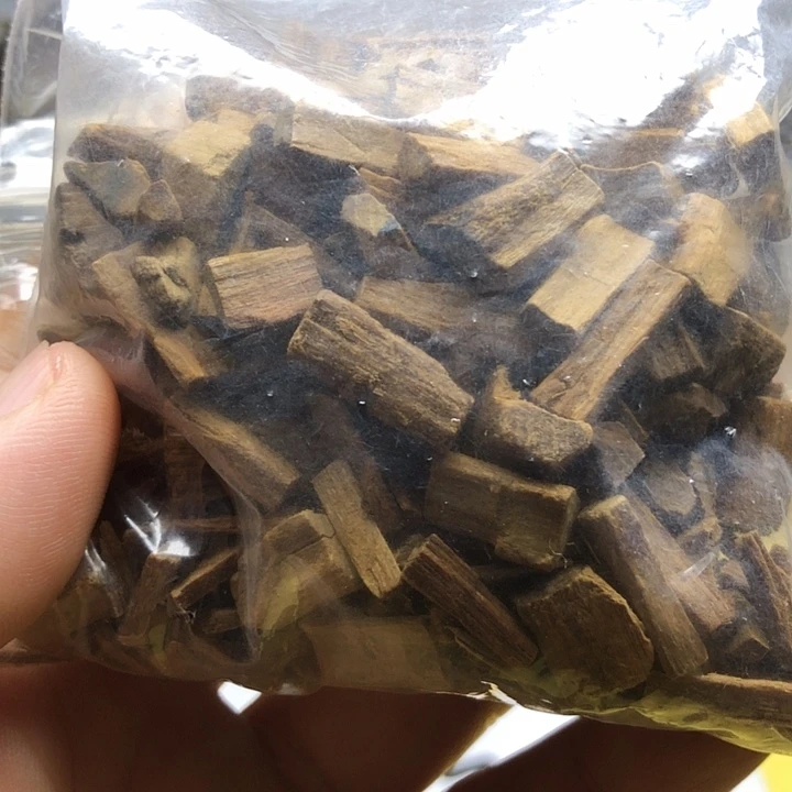 檀香木手串/手链老山檀香50克黑肉碎粒