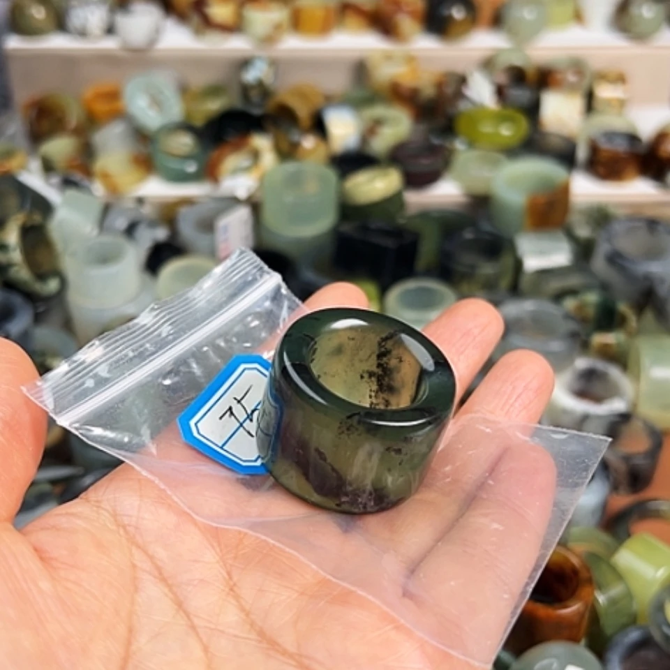 【闪购商品】蛇纹石玉合金颈饰小*花