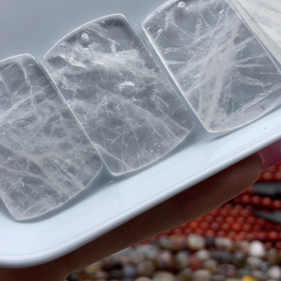 玛瑙/玉髓未镶嵌珠宝半成品一个装25*39白水无事牌吊坠