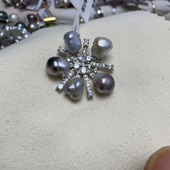 華***女海水珍珠银S925镶嵌颈饰