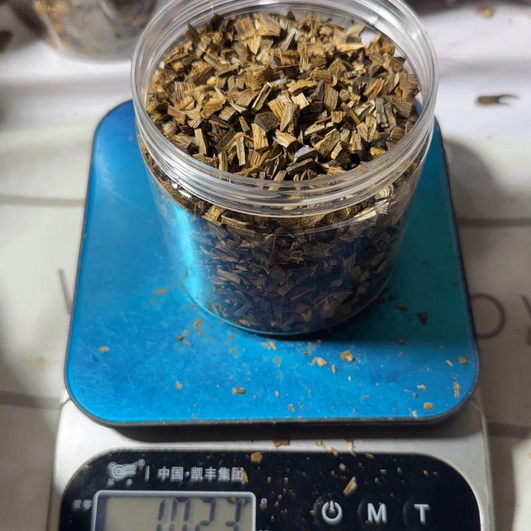 沉香沉香碎屑张勺子102克