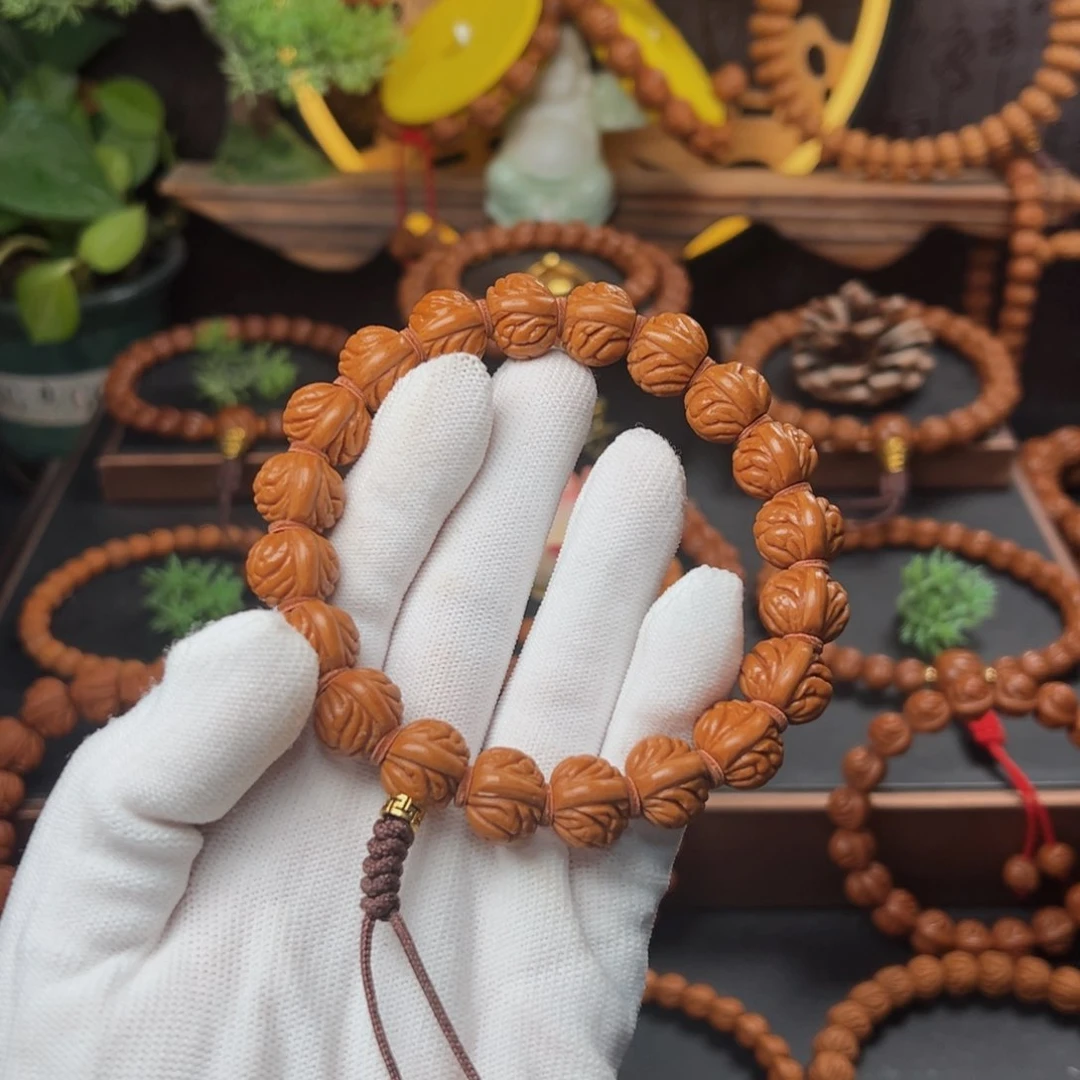 吊坠桃核1.5盘龙爆肚手持