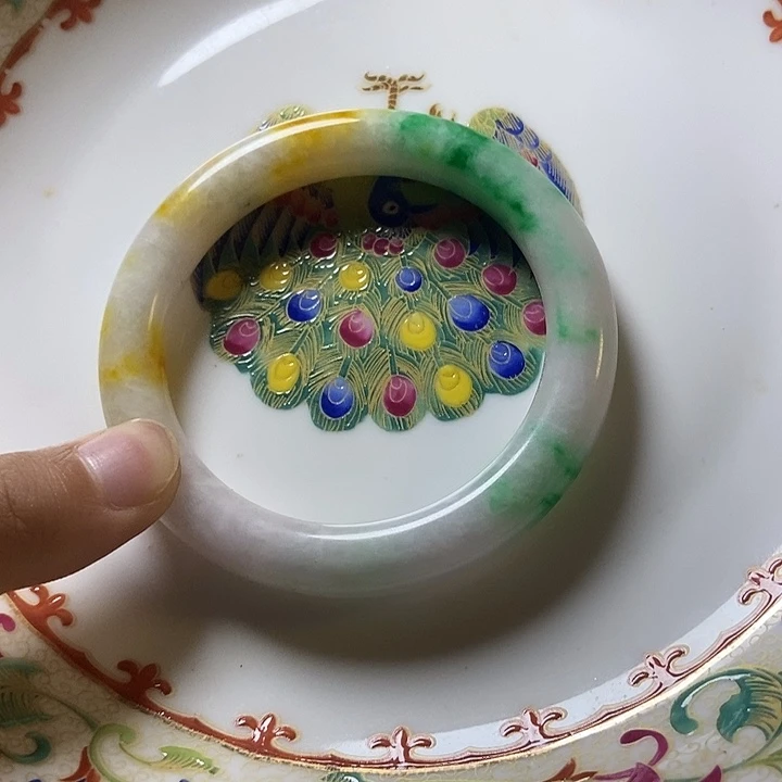 玉***瓷片瓷盘翡翠黄加绿