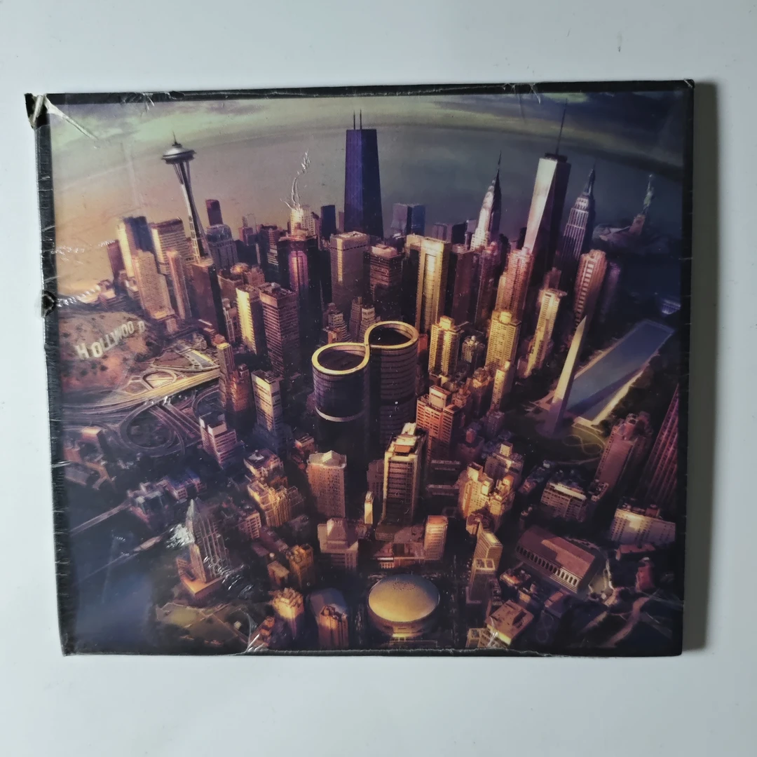 10 【美版】喷火战机未拆 Sonic Highways Foo FightersCD 破损膜破