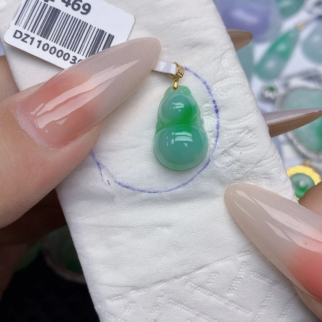 翡翠18K金镶嵌颈饰天然缅甸翡翠a货百元以上9元证书费自理