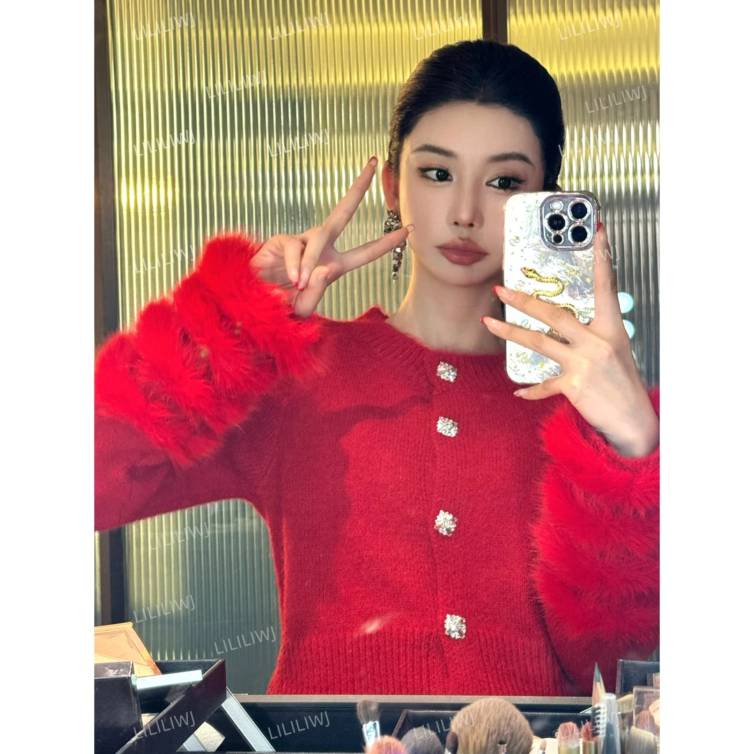 婉君【新年红毛衣】氛围感毛毛袖软糯针织开衫上衣LWJ25A1C035