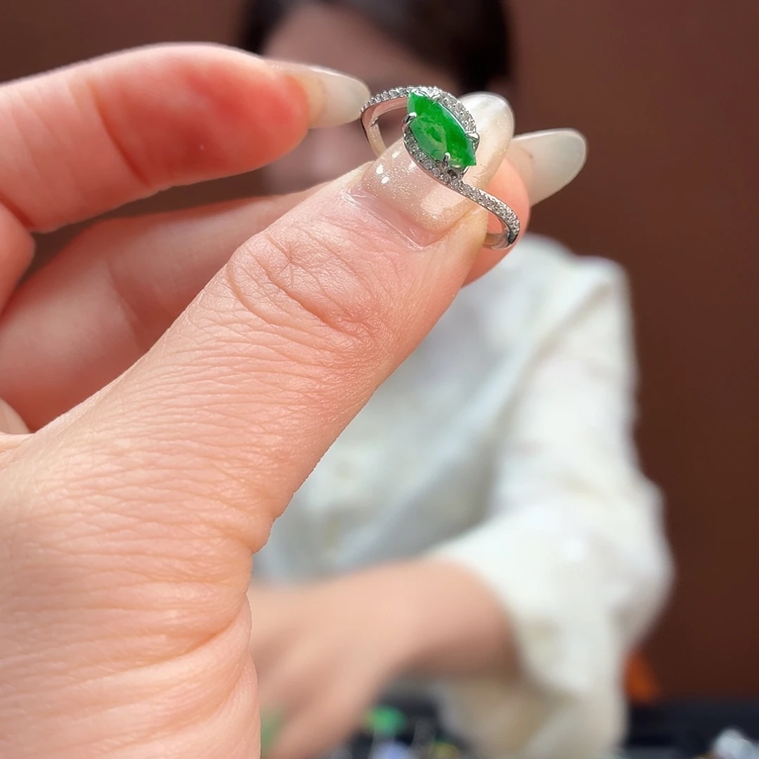 翡翠银S925镶嵌耳饰戒指