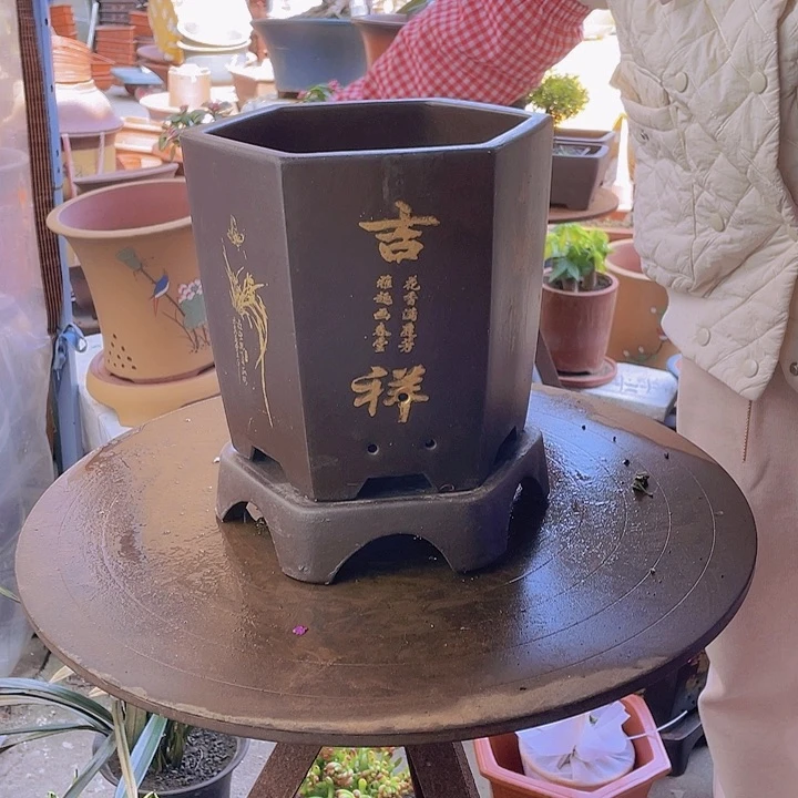 紫砂宜兴紫砂棕如意六方加拖小