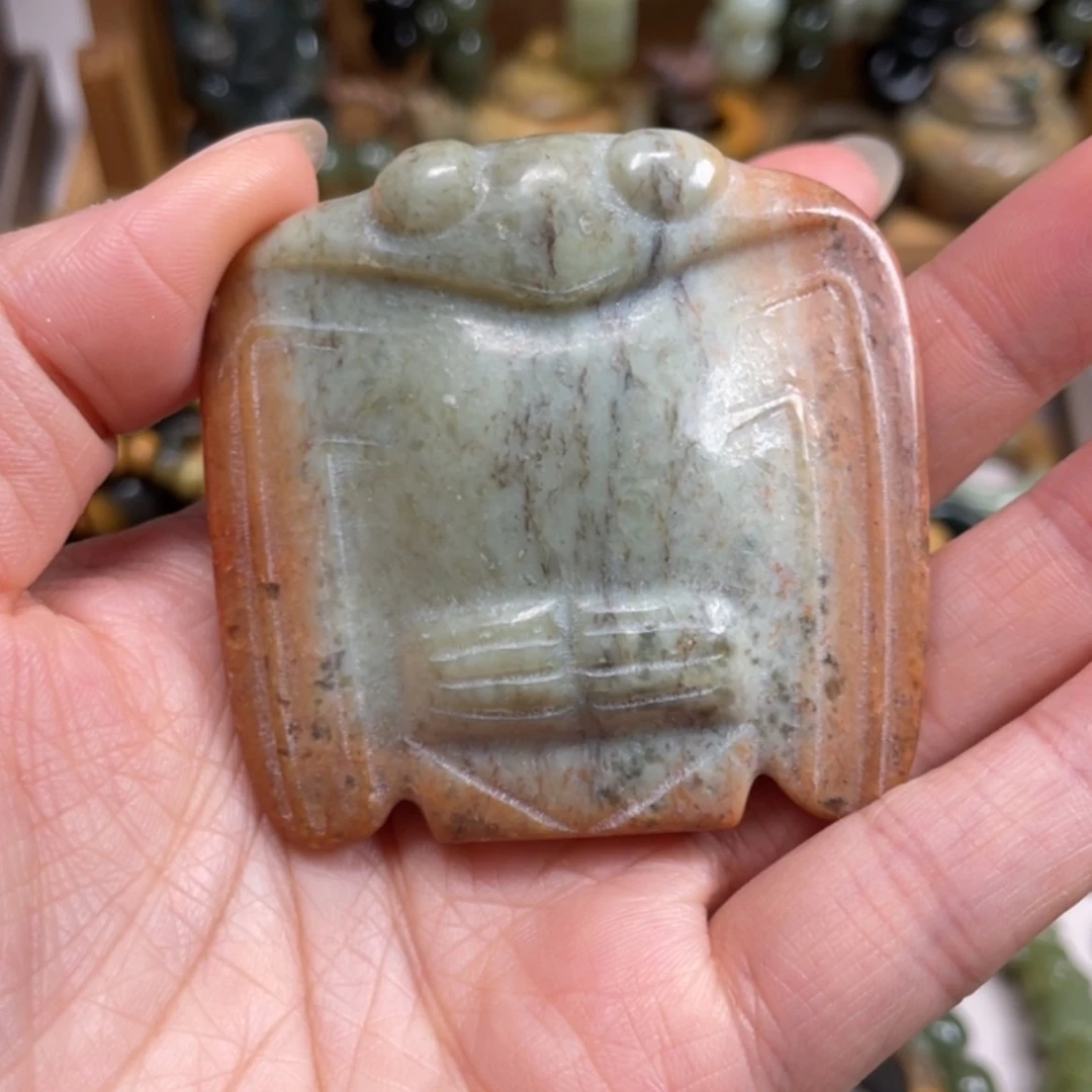 【闪购商品】岫岩河磨玉（透闪石质玉）未镶嵌把件