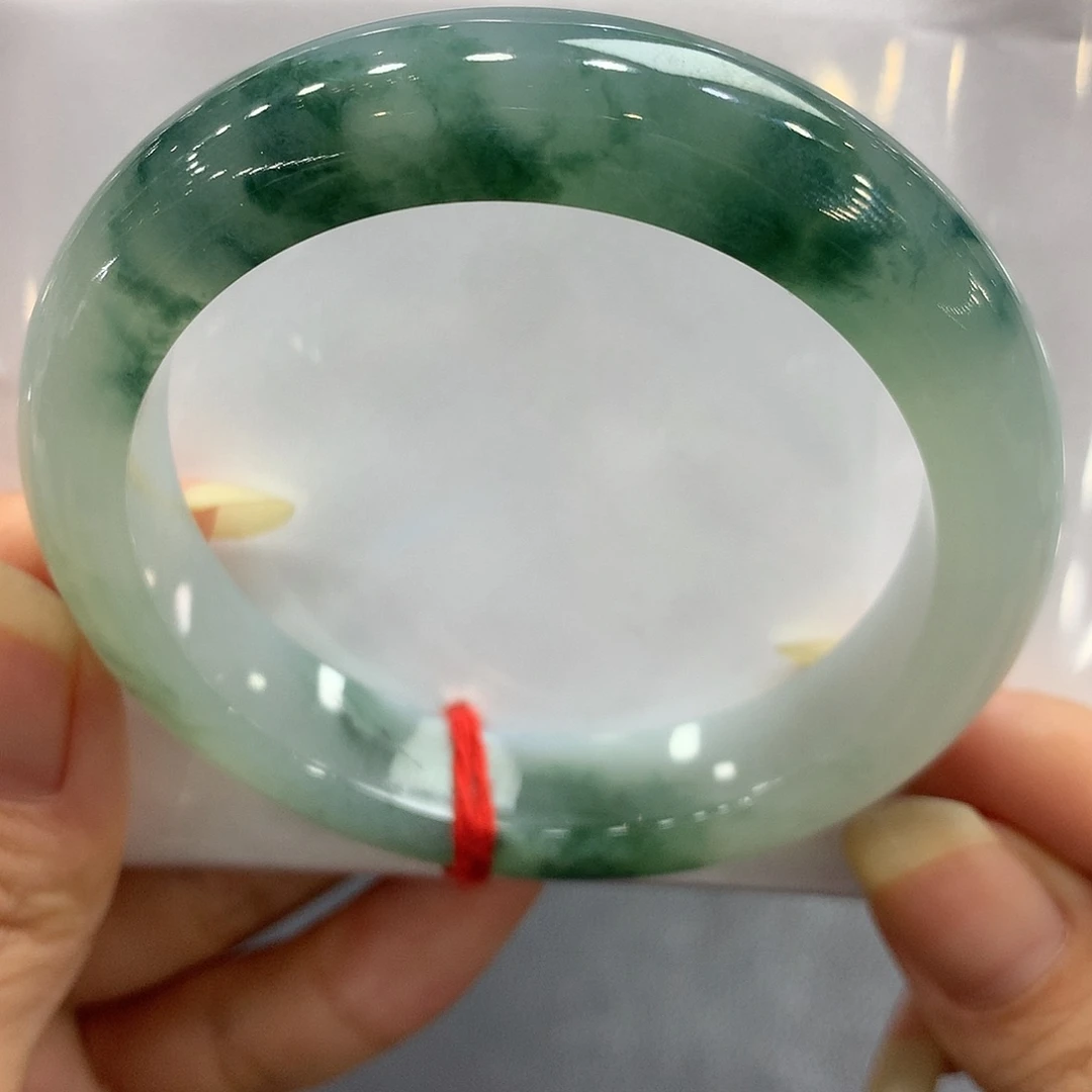 翡翠未镶嵌手镯翡翠手镯