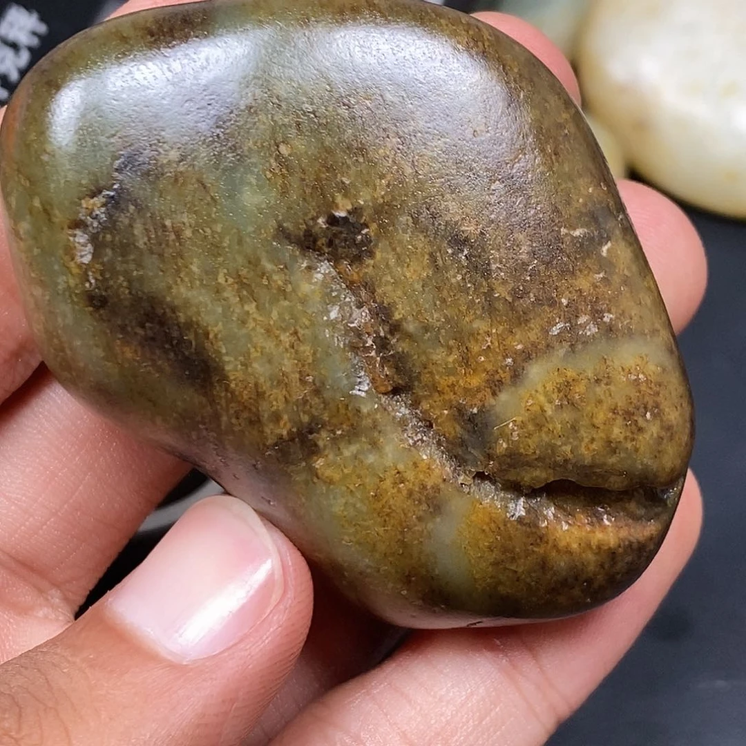 和田玉（糖玉）未镶嵌挂件