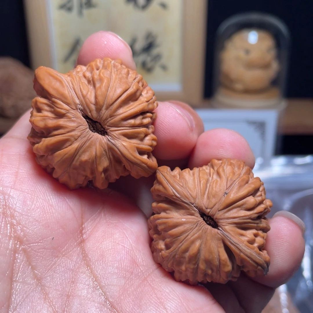 铁***复把件文玩核桃汉高楼39尺