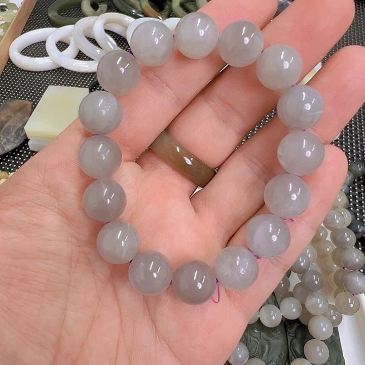 和田玉未镶嵌珠宝半成品