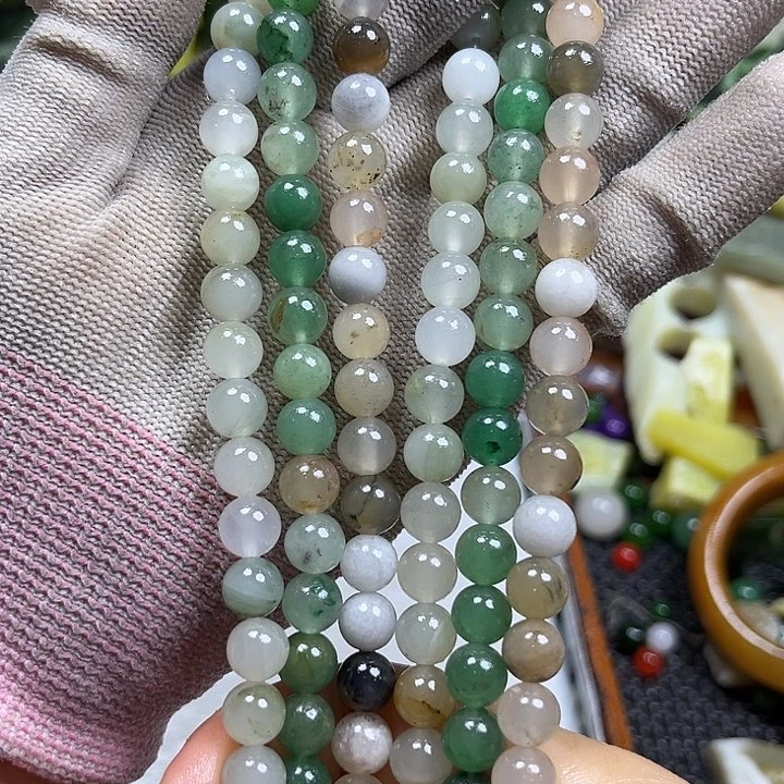 未镶嵌透闪石质玉珠宝奇石3条