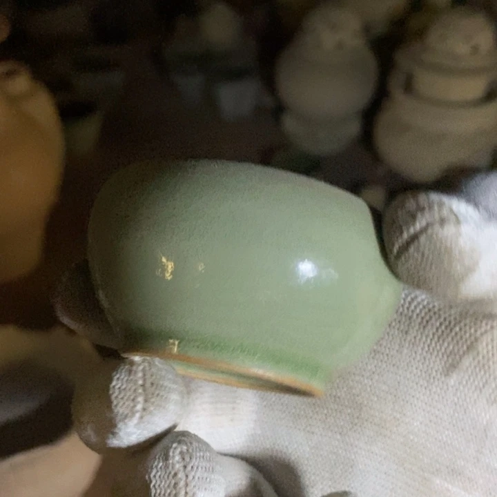 青瓷禅定杯素面原矿