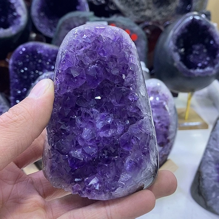 紫晶未镶嵌珠宝半成品290