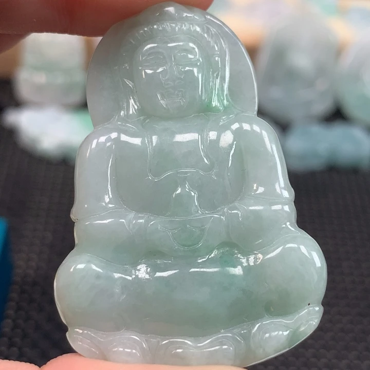 颈饰未镶嵌翡翠观音