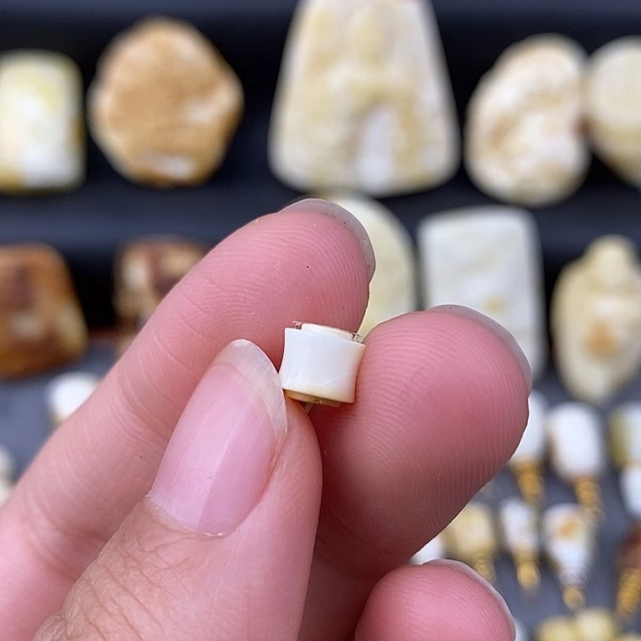 琥珀未镶嵌裸石6线束微瑕c670