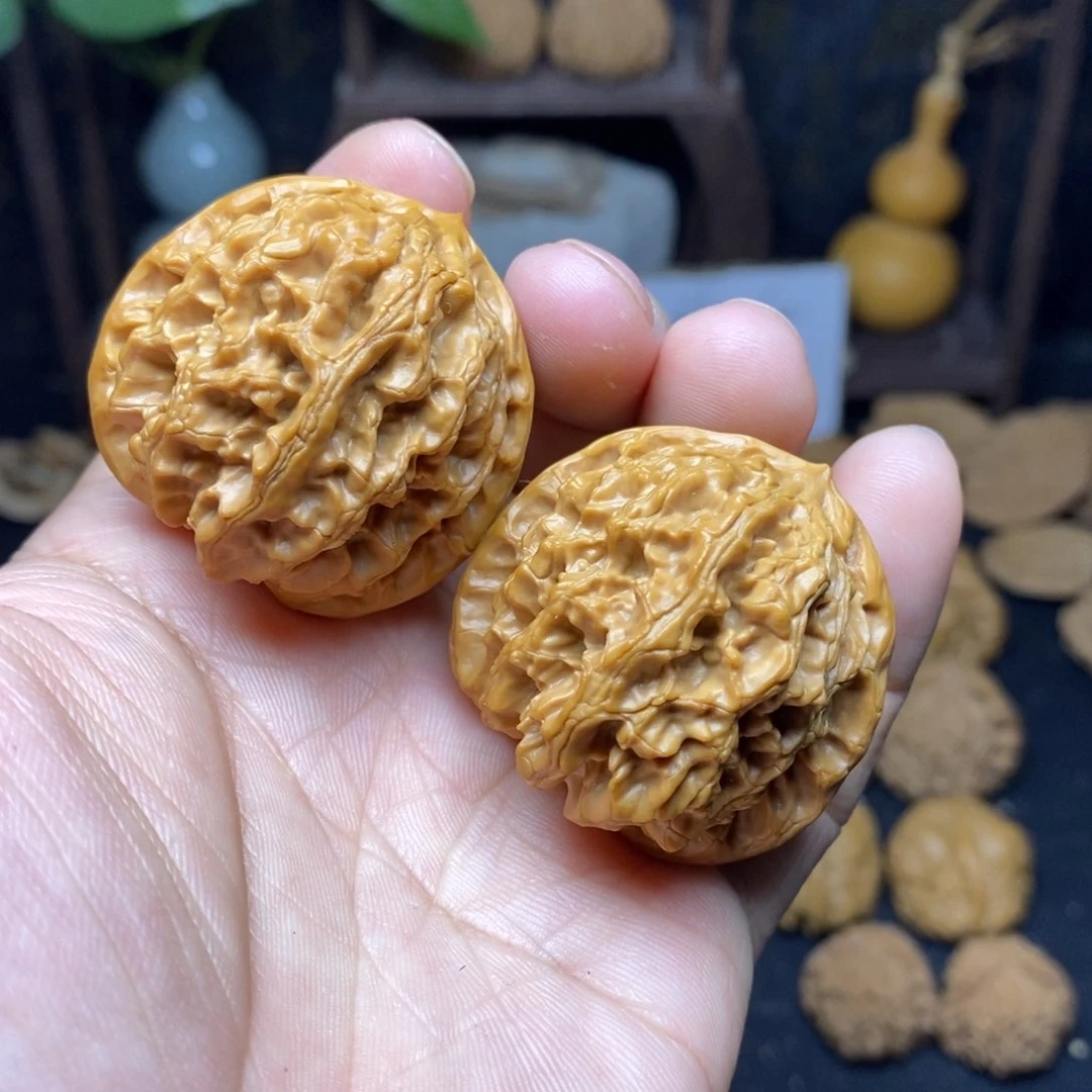 文玩核桃吊坠40苹果