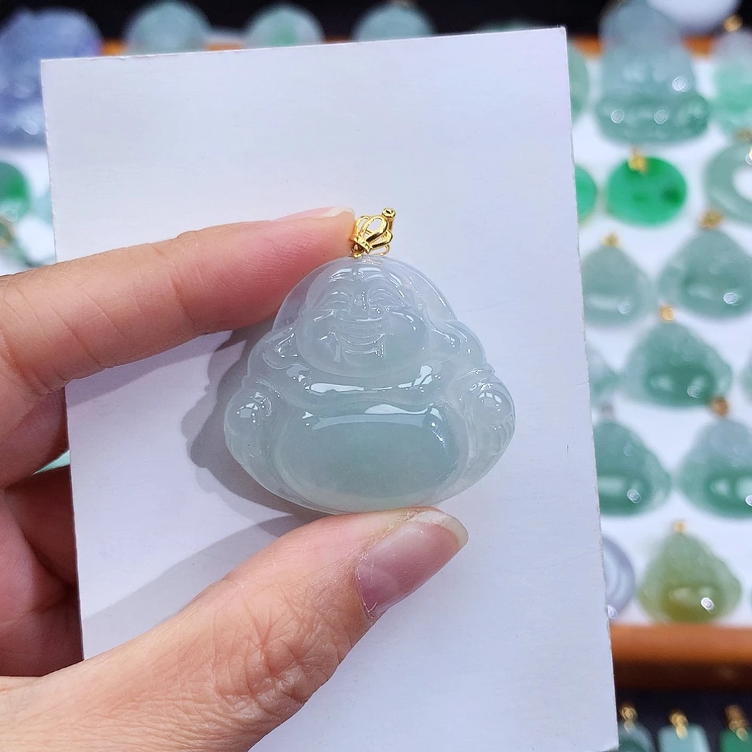 翡翠18K金镶嵌颈饰翡翠吊坠