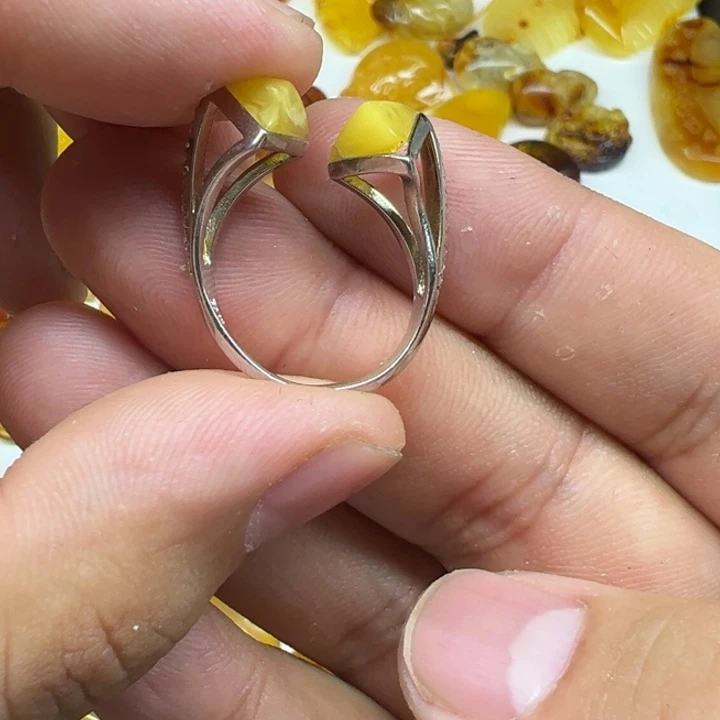 琥珀未镶嵌珠宝奇石