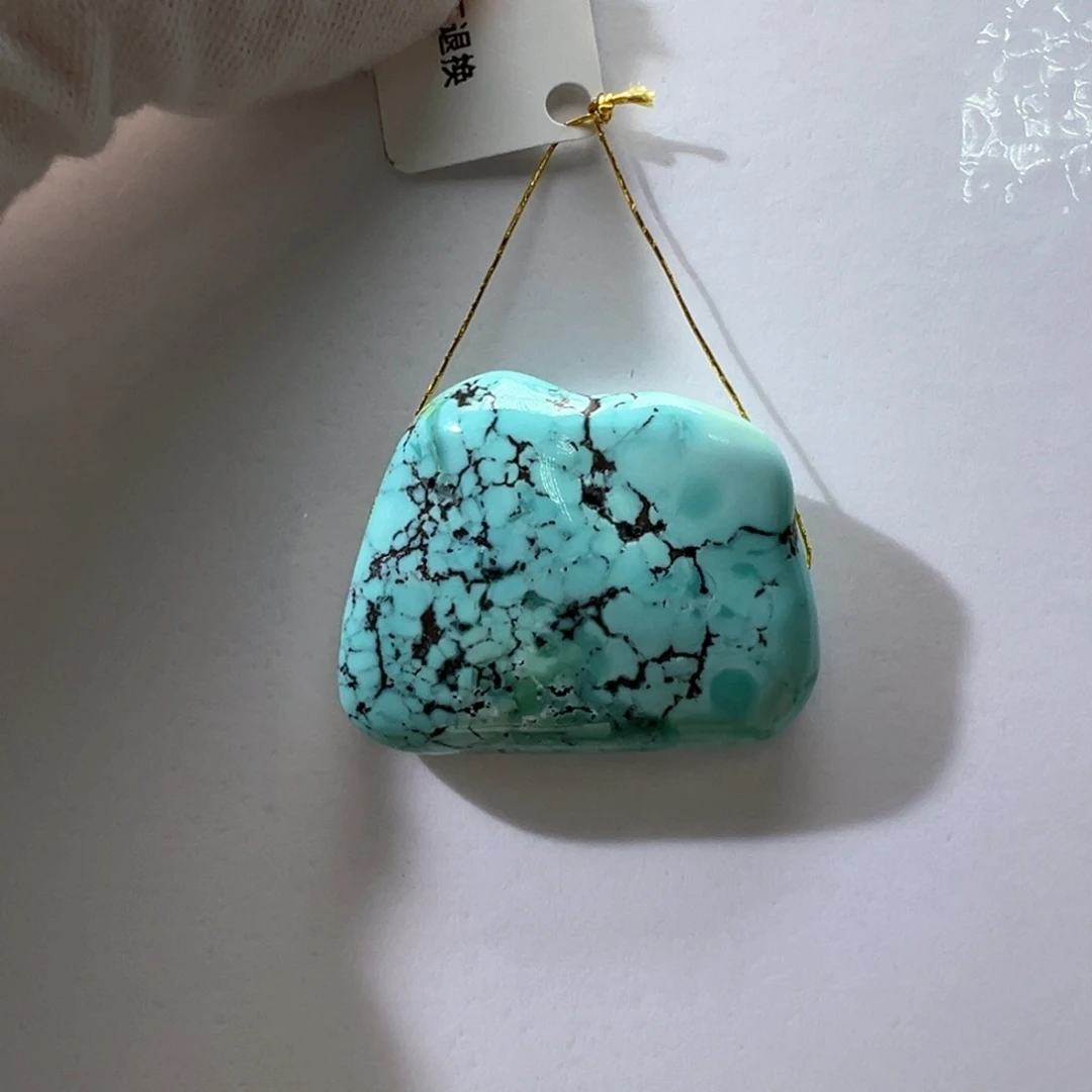 绿松石未镶嵌挂件