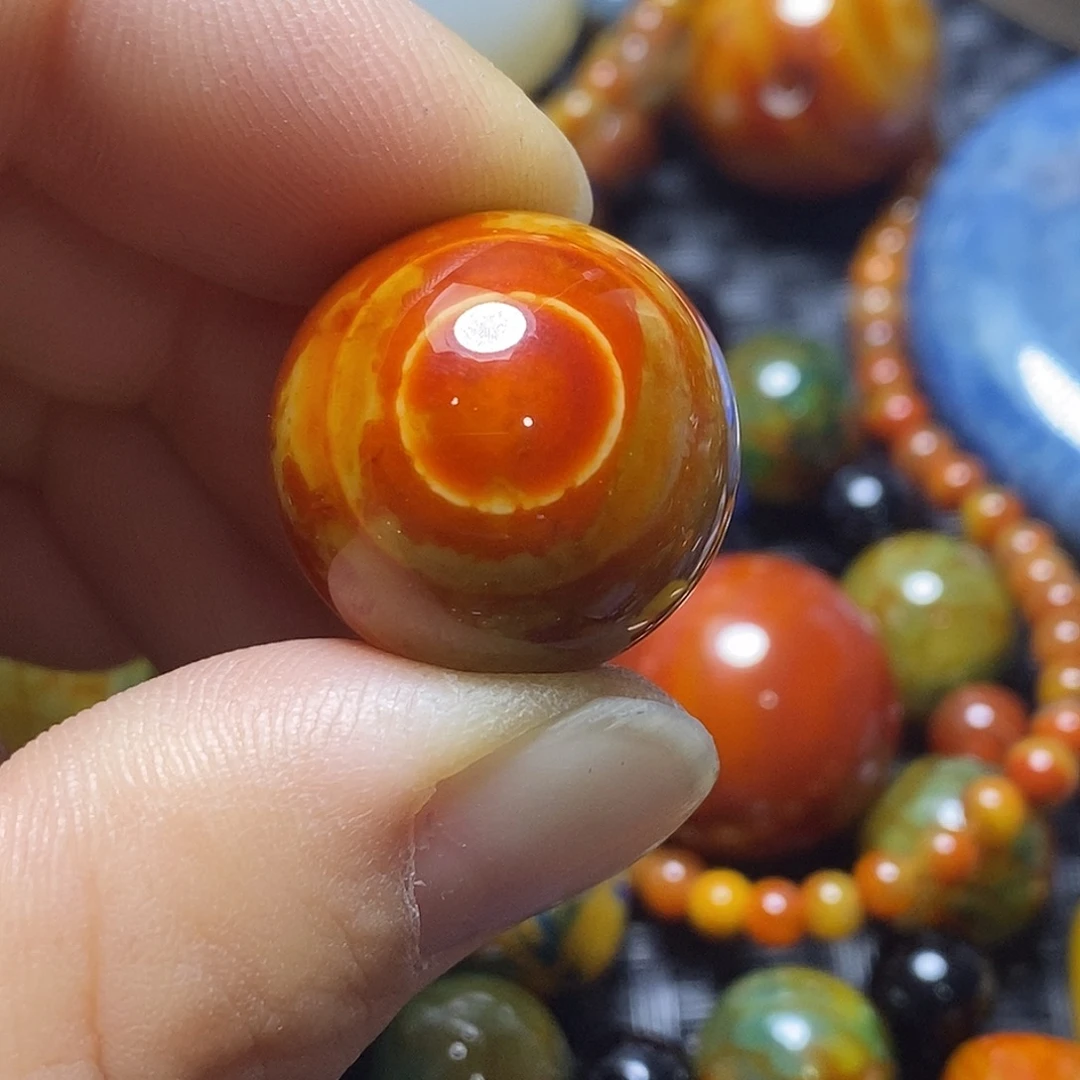走***处玛瑙/玉髓未镶嵌颈饰