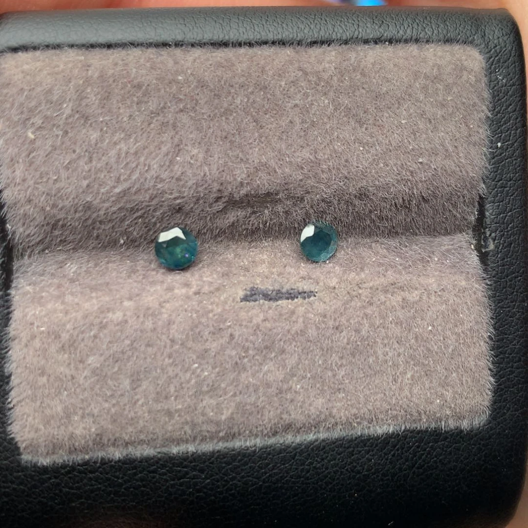 裸石蓝宝石4×4天然蓝宝石