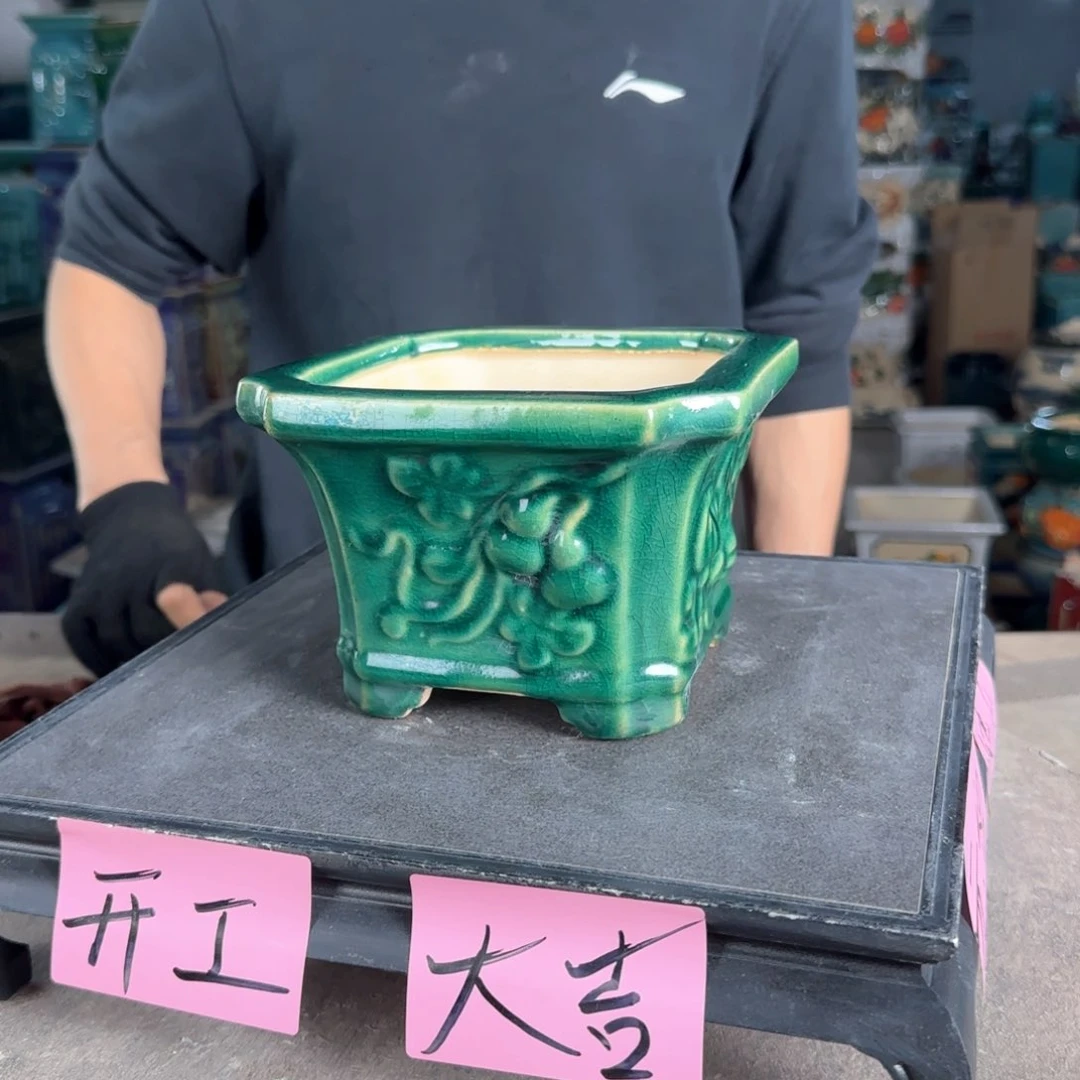 一风堂石湾花盆。