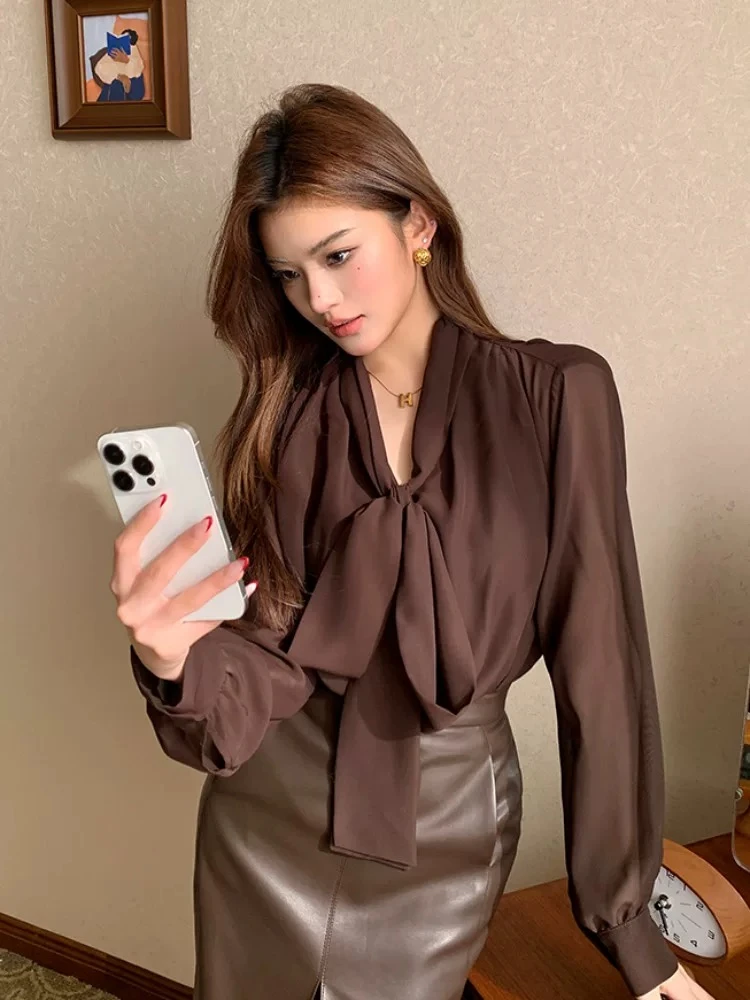 醋酸缎面设计感小众绑带飘带v领衬衫宽松显瘦长袖衫上衣女