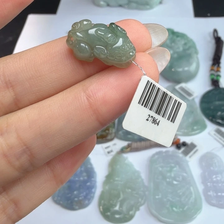 散珠翡翠天然翡翠貔貅