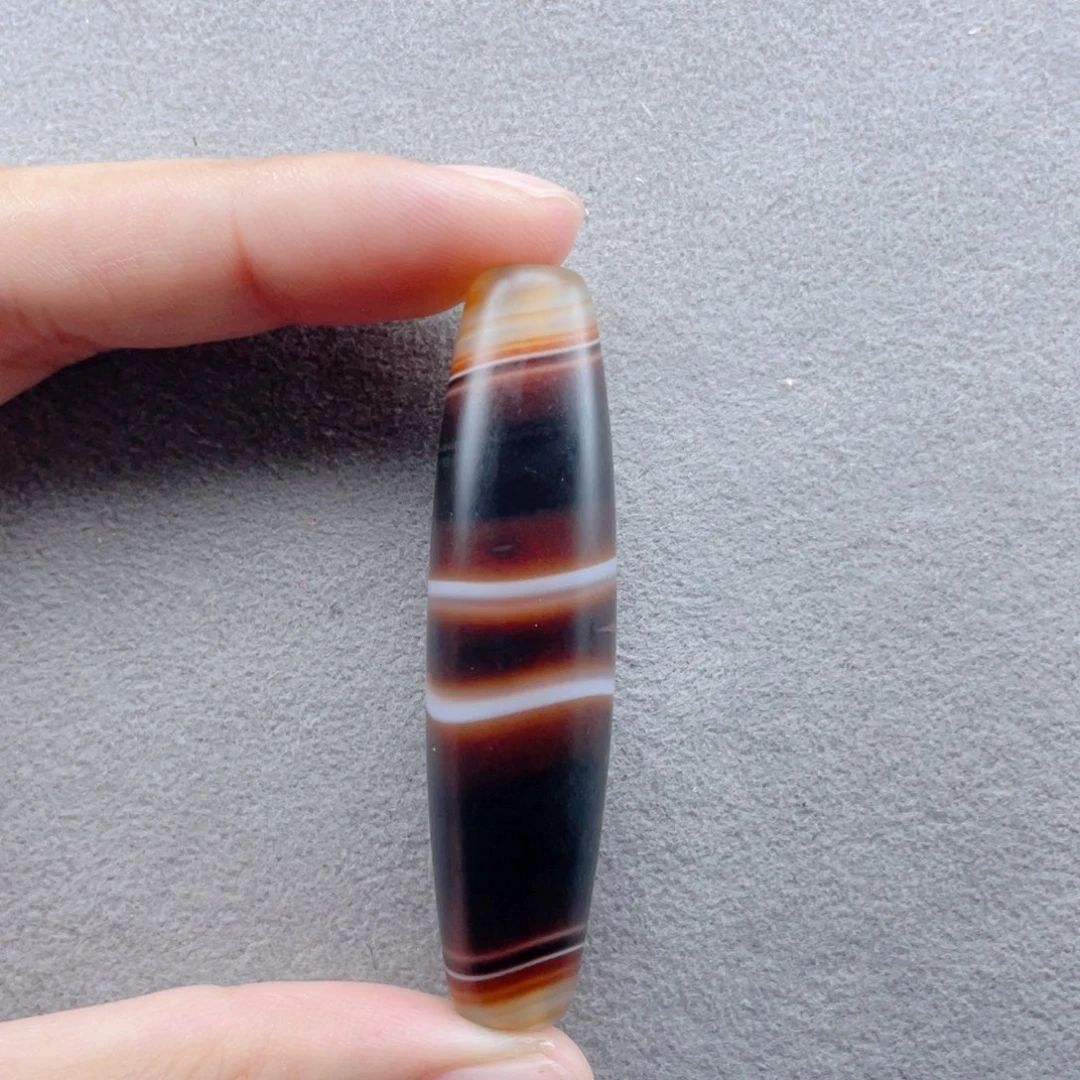 洪***瑞玛瑙/玉髓颈饰未镶嵌