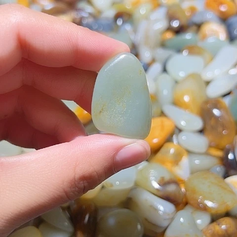 和田玉（糖玉）未镶嵌颈饰14.8克