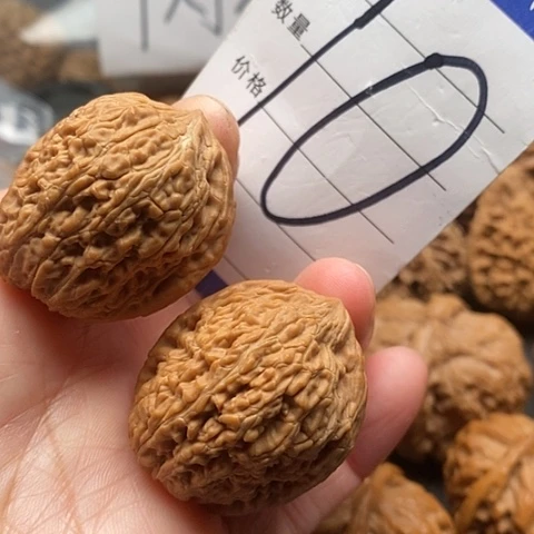 桃核吊坠33全品大蒜